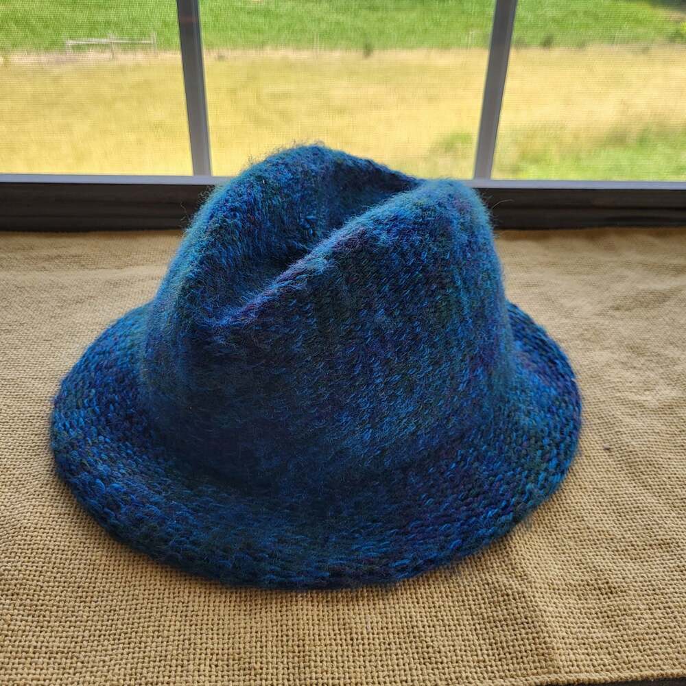 Cottagecore European Natural Fiber Vintage Shillito Rikes Made in Italy Blue Kni